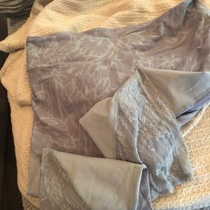 Fabletics Capri length leggings